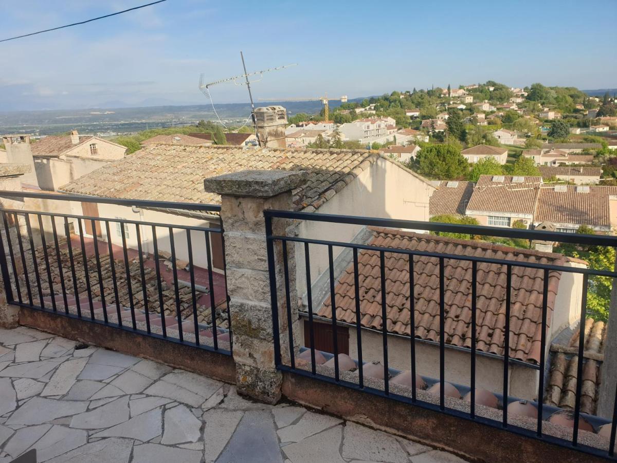 Maison De Village De 98 M2 Typiquement Provencale Pierrevert Экстерьер фото